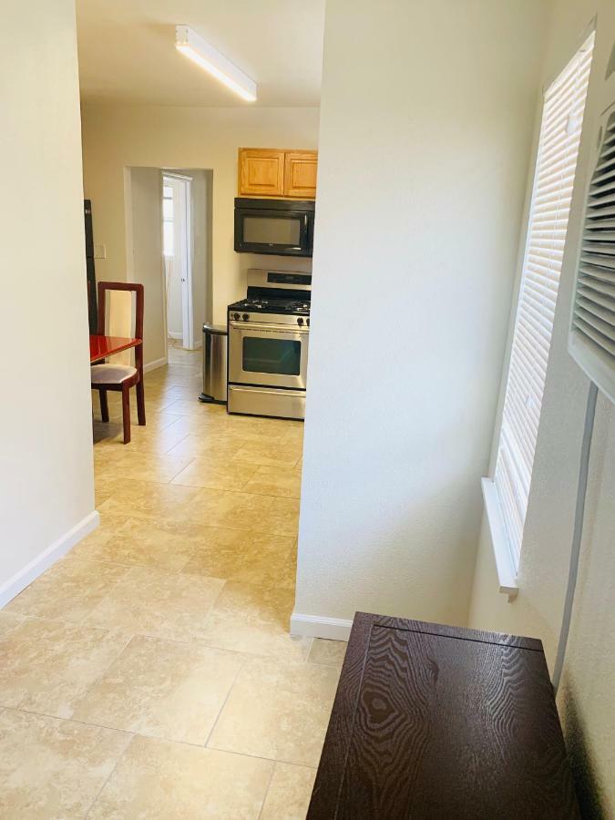 Fountain Guest Suites Los Angeles Exterior photo